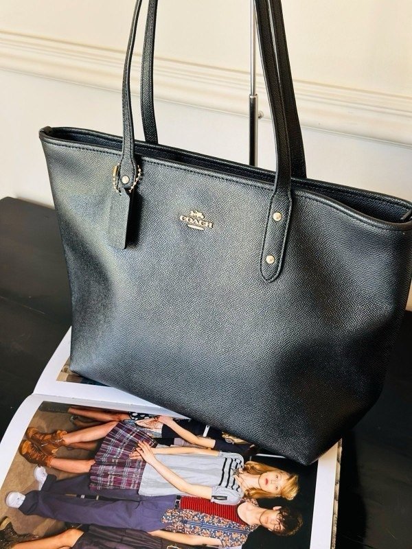 Coach Signature City Tote Bag With OG Box & Dust Bag (Black-919)(BSB) - Image 6