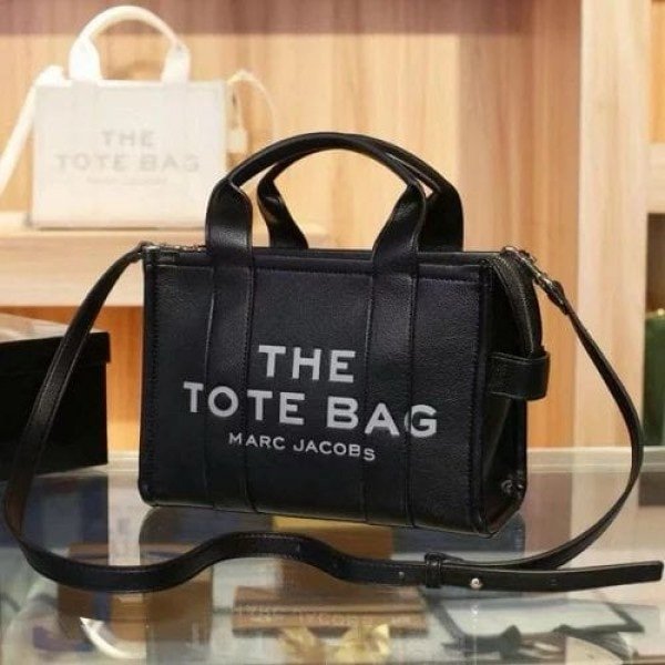 Marc Jacobs Medium The Tote Bag With OG Box & Dust Bag & Shoulder Strap (Black - 459) - Image 4