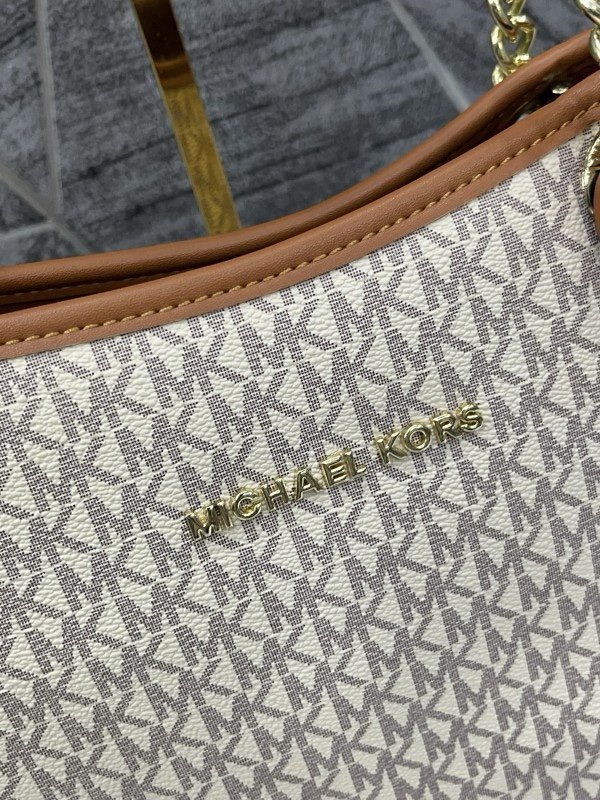 Michael Kors Jet Set Tote Travel Signature With Dust Bag (19015 Beige Brown) - Image 2
