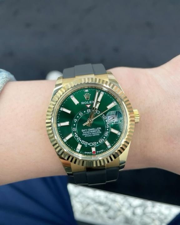 Rolex Sky Dweller Gold Green Dial Oyster Flex (2026) Automatic Premium Watch - Image 2