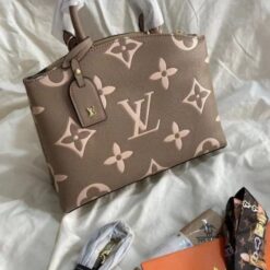 Alternative view of Louis Vuitton Petit Palais Handbag Bicolor Monogram Empreinte Giant